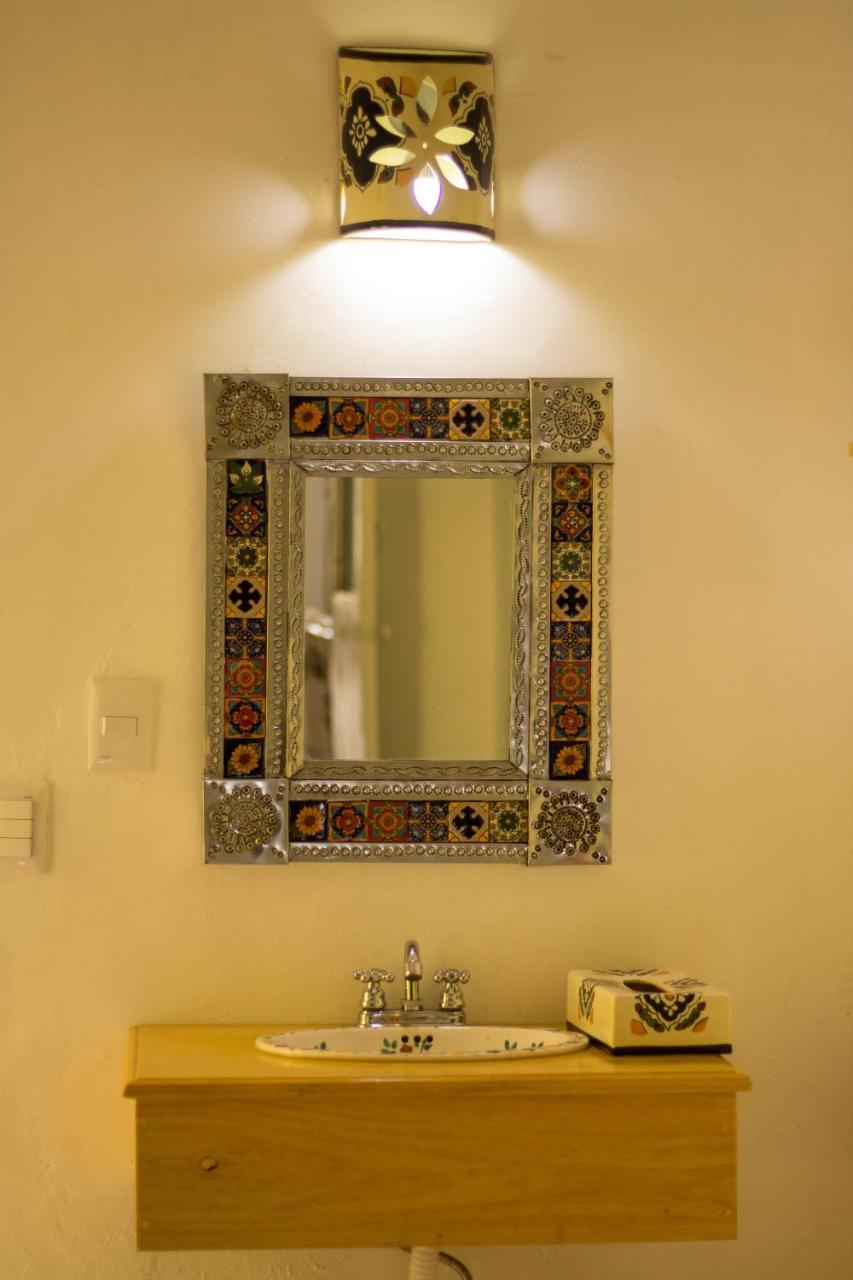 Hostal Tlaquepaque Bagian luar foto
