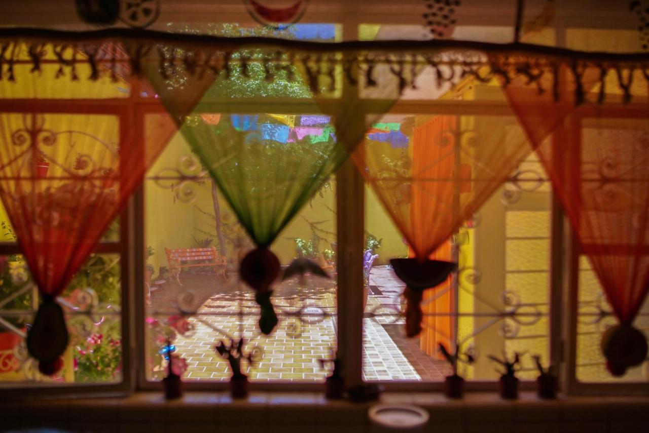 Hostal Tlaquepaque Bagian luar foto